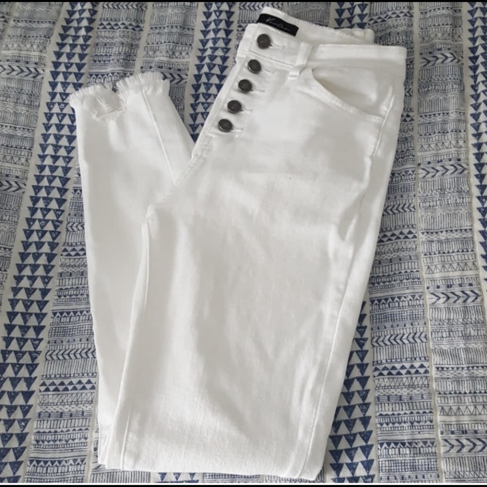 Kancan White High Rise Skinny!
